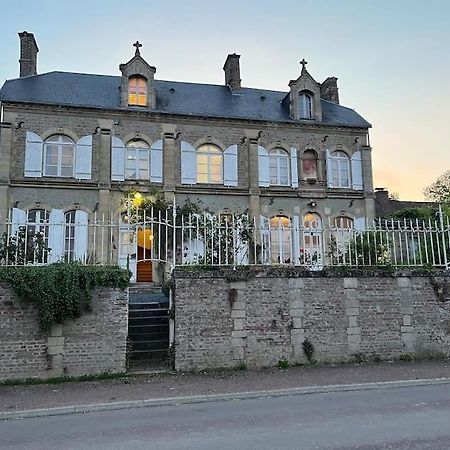 Les Anges Oneux Exterior foto